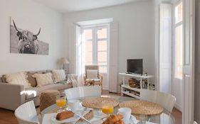 Chic Casa Cathedral At Calle Fresca 2-Bedroom Apartment In Malaga City Center