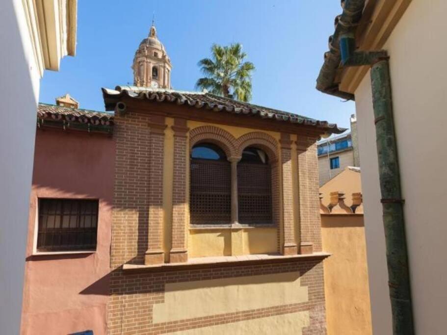 Chic Casa Cathedral At Calle Fresca 2-Bedroom Apartment In Malaga City Center Esterno foto